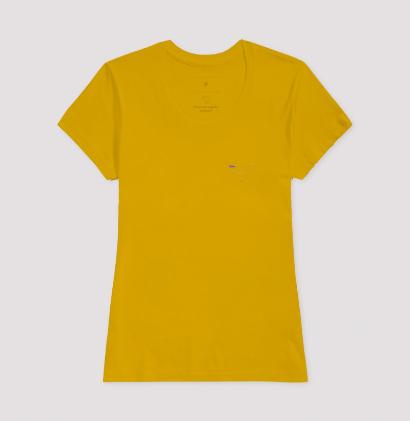 LAHU - O PODER DE QUEM TEM.  Estampa dourada, minimalista e imponente. Linhas limpas, traços precisos, brilho metálico que não grita - se faz sentir - Imagem 15