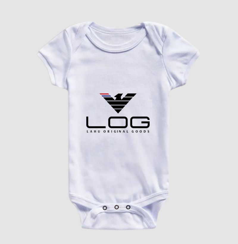 🦅 LOG | A Força das Origens, a Coragem de Evoluir  A estampa LOG - Lahu Original Goods é uma representação poderosa de identidade, liderança e propósito. Seu símbolo central, inspirado na figura de uma águia estilizada, transmite visão, liberdade, força e a determinação necessária para superar qualquer desafio. - Imagem 3