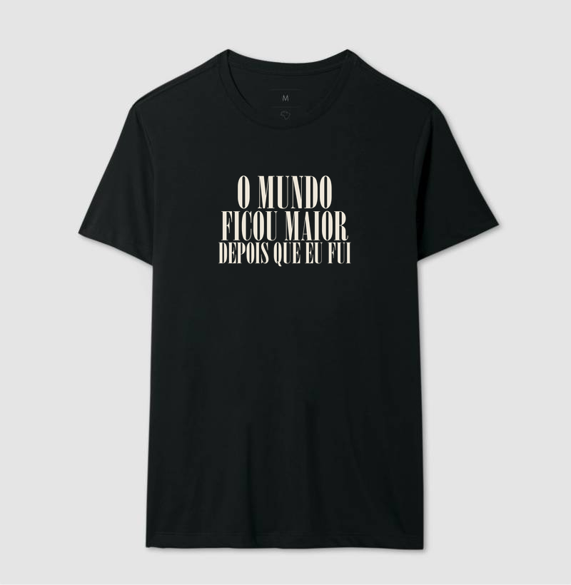 Camiseta O Mundo Ficou Maior - Imagem 2