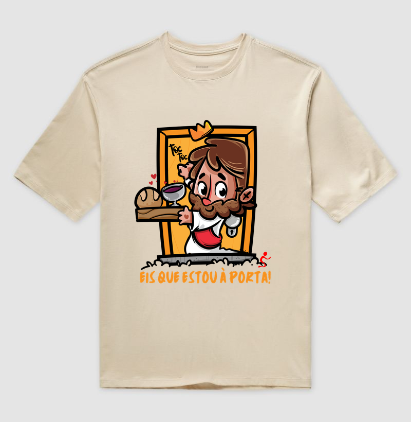 Camiseta Oversized Cristã Unissex Jesus Está à Porta - Imagem 3