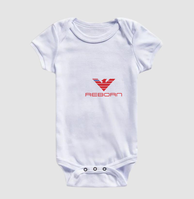 A estampa REBORN celebra o poder do renascimento. Inspirada na águia, símbolo universal de força, visão e liberdade, esta arte representa aqueles que se recusam a ser definidos pelas quedas e escolhem escrever uma nova história a cada desafio - Imagem 3