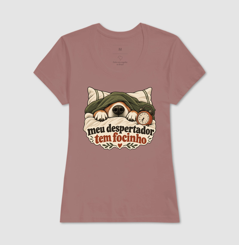 Camiseta Cachorro Humor "meu despertador tem focinho" | Pelo & Pano - Imagem 17