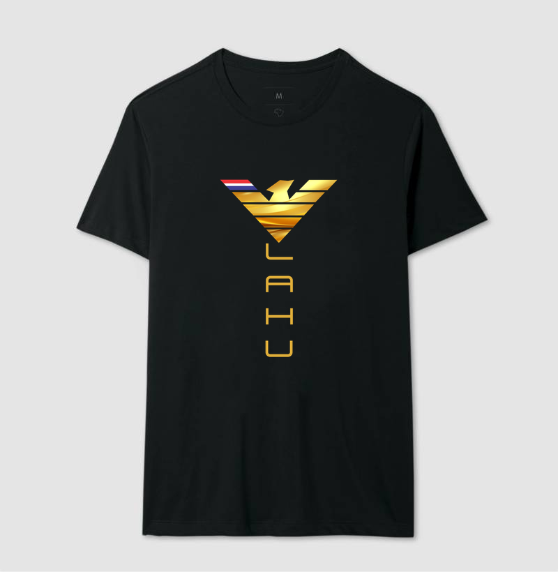 👑🦅 LAHU GOLD | A Essência da Grandeza  A estampa LAHU GOLD é uma poderosa representação de força, conquista e identidade. Com sua majestosa águia dourada posicionada acima do nome LAHU, esta arte simboliza a jornada daqueles que transformam desafios em vitórias e sonhos em realidade. - Imagem 2