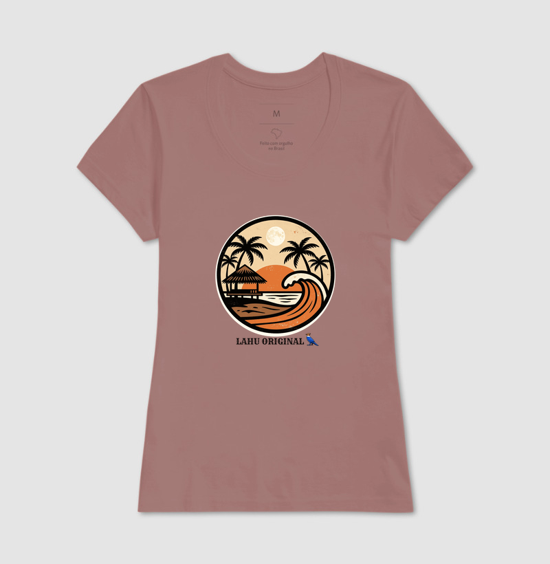 “Vista o pôr do sol, o som das ondas e o charme do Nordeste com a estampa Lahu Original. Um design que carrega o calor, a beleza e a alma das praias brasileiras — feita para quem vive o verão o ano inteiro.” - Imagem 17