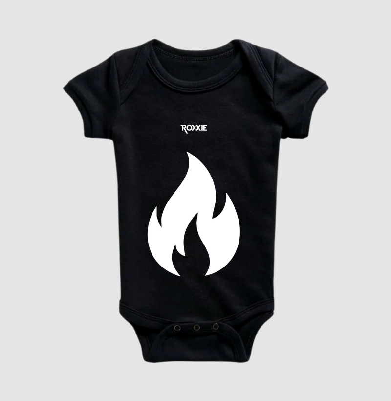 Roxxie Fire - Imagem 2
