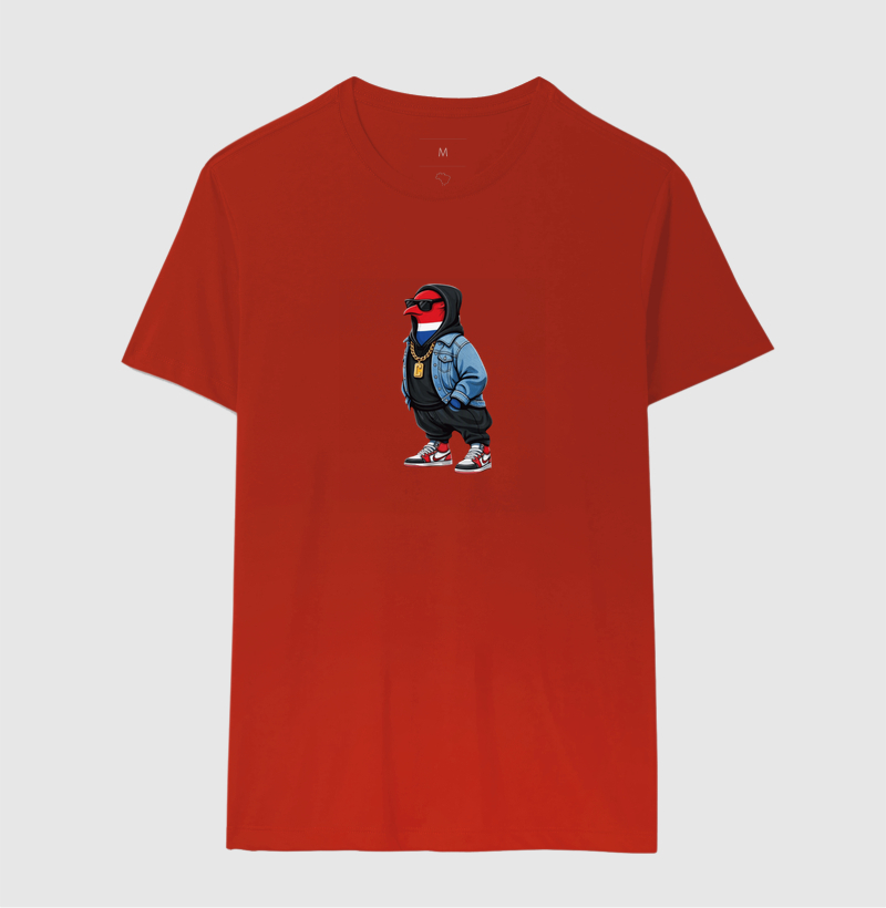 Essa estampa é puro estilo das ruas — com atitude que domina o visual streetwear! Vista essa camiseta e mostre que você tem flow, estilo e atitude em cada passo. - Imagem 6