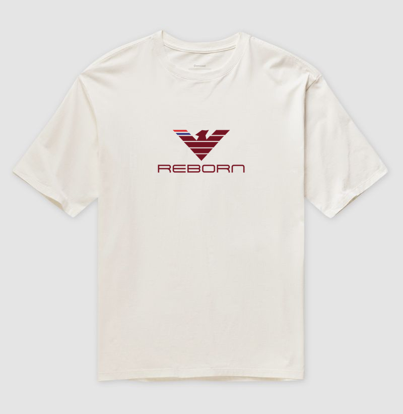 REBORN — RENASCER. MAIS FORTE. MAIS ALTO. Uma obra de arte no peito. Acima, a fênix — imponente, elegante, em tons que brilham com nobreza sobre o branco puro. Suas linhas são precisas, definidas, perfeitas: não é só um símbolo, é a promessa de quem nunca se deita. - Imagem 4
