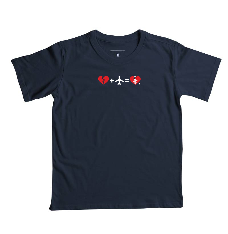 Camiseta Coracao Partido Mais Aviao Igual Coracao Curado | Equacao Viagem Humor | Colecao Viciados em Viagem - Imagem 7