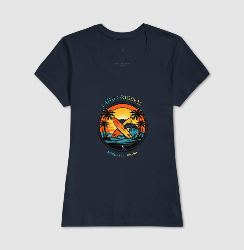 “Sinta a energia das ondas nordestinas com a estampa Lahu Original. Cores vibrantes, estilo surf e alma brasileira — feita para quem carrega o sol e o mar no coração. Vista o Nordeste, vista Lahu!” - Imagem 7