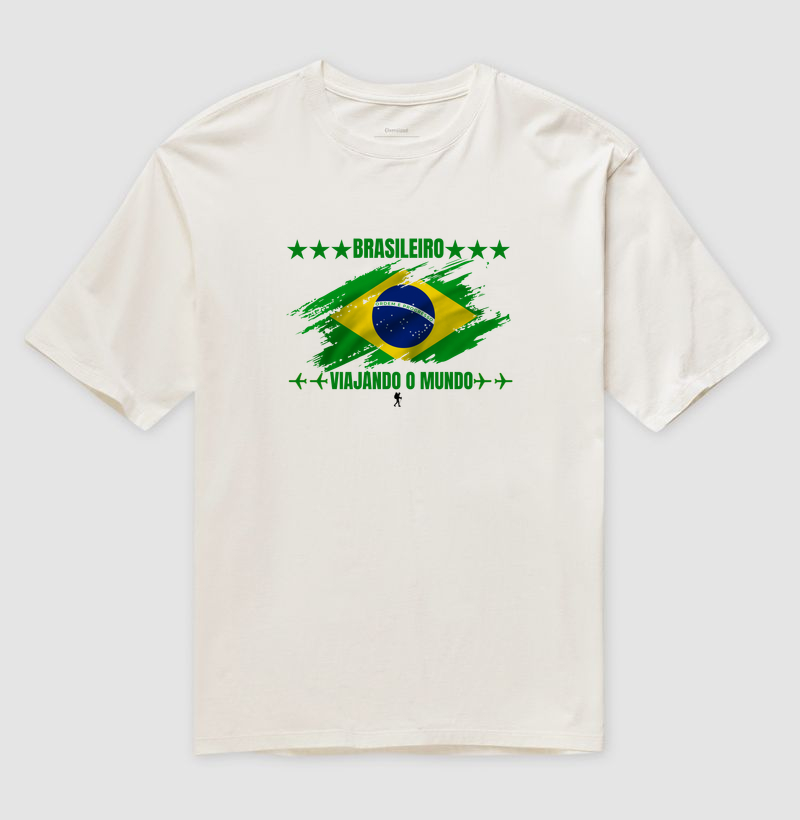 Camiseta Brasileiro Viajando o Mundo | Bandeira do Brasil Viagem | Colecao Viciados em Viagem | Excursionista - Imagem 4