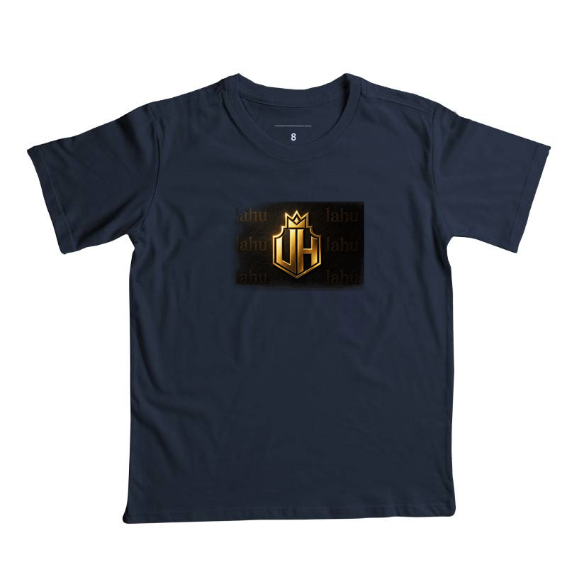 👑 Brasão da Grandeza | Poder, Prestígio e Liderança 👑 Para quem nasceu para se destacar, esta estampa traz um brasão imponente em dourado sobre um fundo negro sofisticado, transmitindo autoridade, força e exclusividade. - Imagem 5