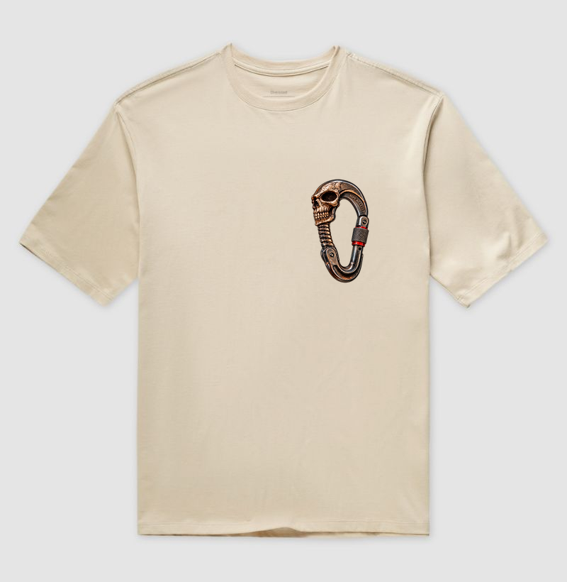 Skull Carabiner, Mosquetão no Peito - Imagem 4
