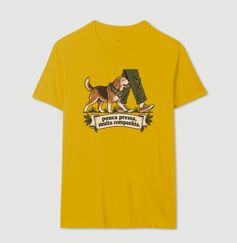 Camiseta Cachorro Idoso "pouca pressa. muita companhia." | Pelo & Pano - Imagem 14