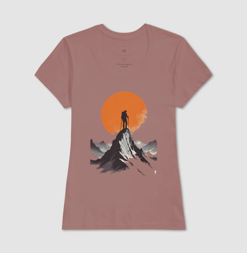 Camiseta Trilheiro no Topo da Montanha | Sol Laranja Silhueta Aventura | Colecao Fashion Travel - Imagem 20