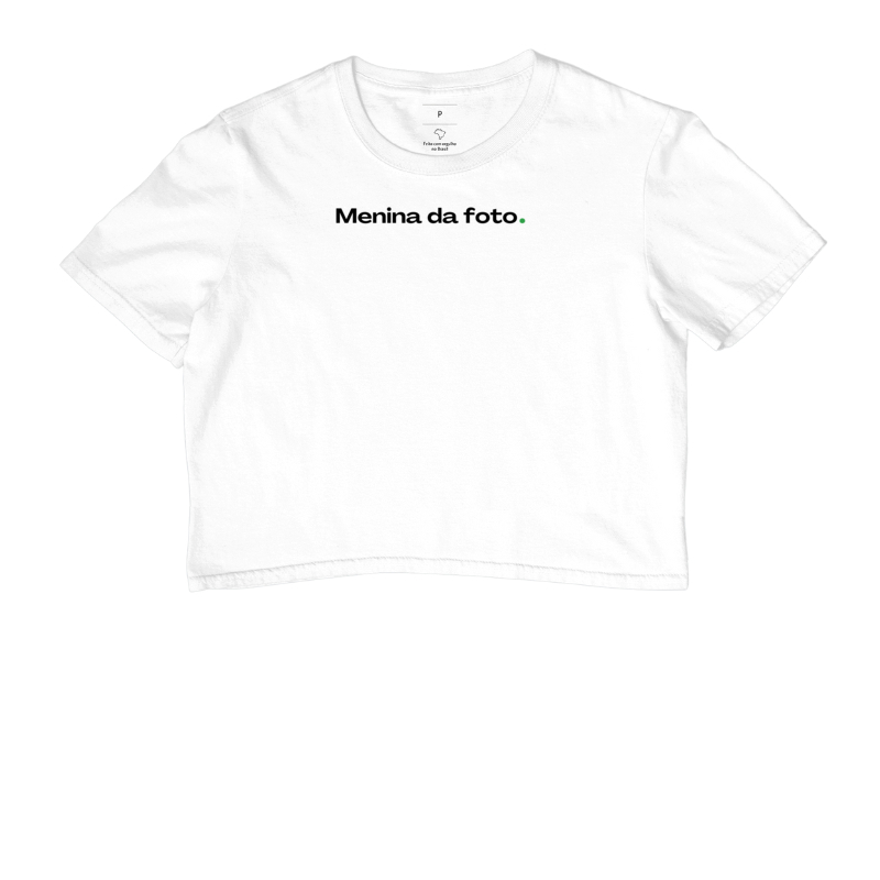 Camiseta feminina cropped, menina da foto. - Imagem 3