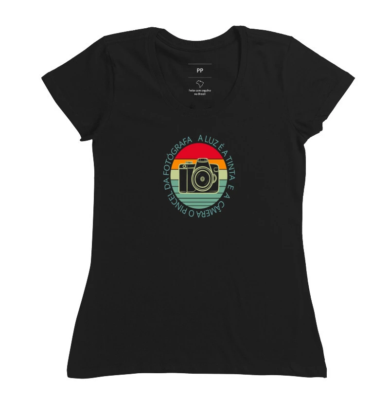Camiseta feminina a luz é a tinta - Imagem 3
