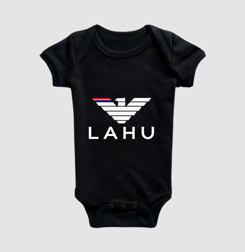 Vestir essa estampa é carregar uma promessa: não é só roupa, é postura. É ser LAHU. 💎 Original em essência, poder em cada traço. Lahu — o estilo de quem sabe o seu valor. - Imagem 2