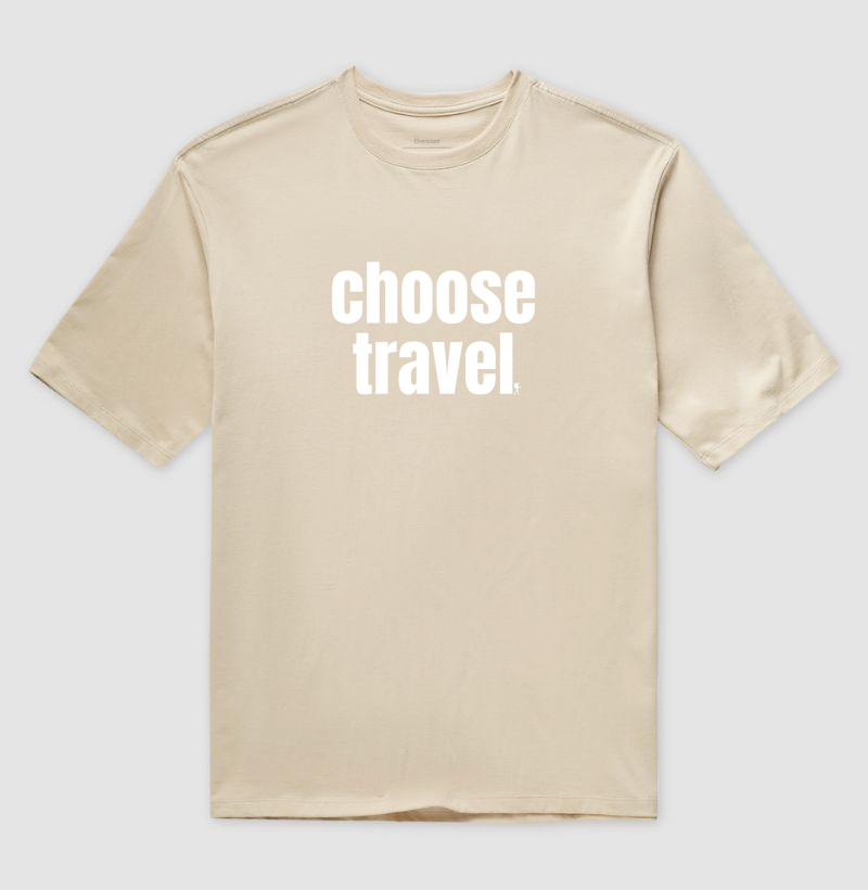 Camiseta Choose Travel | Frase Viagem Bold Minimalista | Colecao Viciados em Viagem - Imagem 3