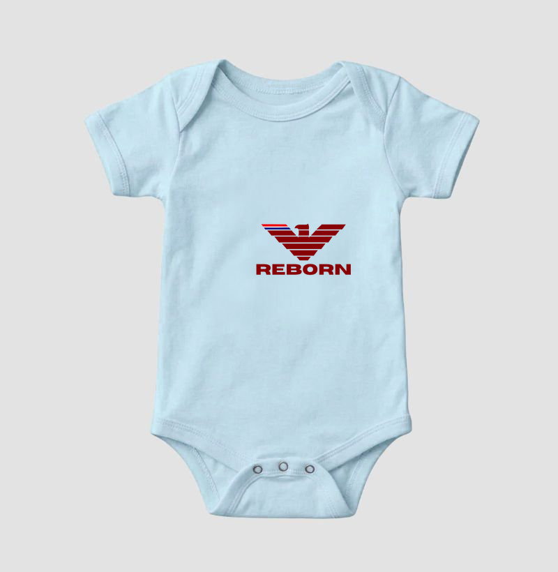 A estampa REBORN celebra o poder do renascimento. Inspirada na águia, símbolo universal de força, visão e liberdade, esta arte representa aqueles que se recusam a ser definidos pelas quedas e escolhem escrever uma nova história a cada desafio - Imagem 4