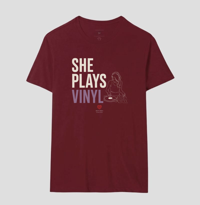 She plays vinyl - Imagem 11