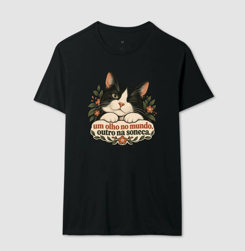 Camiseta Gato Minimalista "um olho no mundo" | Pelo & Pano - Imagem 2
