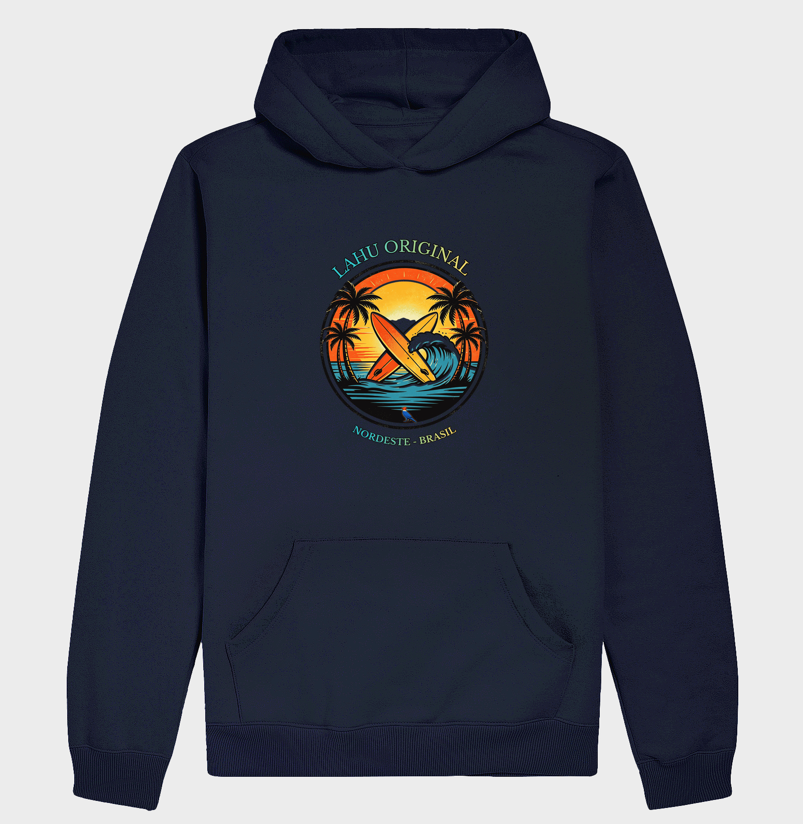 “Sinta a energia das ondas nordestinas com a estampa Lahu Original. Cores vibrantes, estilo surf e alma brasileira — feita para quem carrega o sol e o mar no coração. Vista o Nordeste, vista Lahu!” - Imagem 4