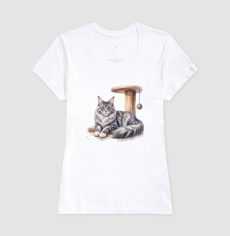 Maine Coon no Arranhador - Imagem 3