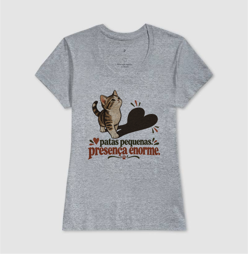 Camiseta Gato "patas pequenas, presença enorme" | Pelo & Pano - Imagem 9