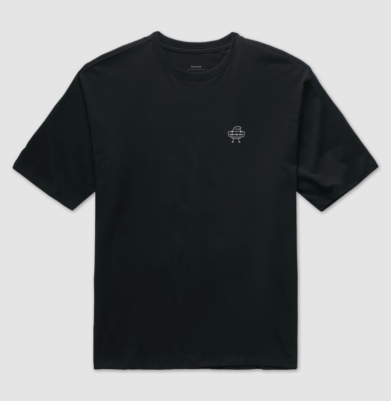 Camiseta Oversized Flork Bolso - tudo vale nota - Letras Brancas 