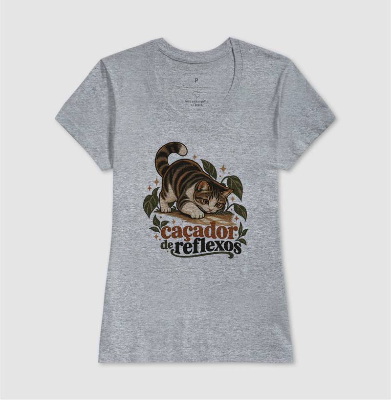 Camiseta Gato Brincando "caçador de reflexos" | Pelo & Pano - Imagem 9