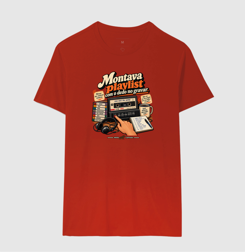 MONTAVA PLAYLIST COM O DEDO NO GRAVAR - Modo Capivara - Camiseta - Imagem 12