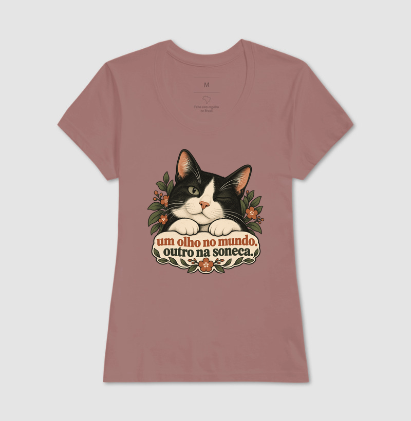 Camiseta Gato Minimalista "um olho no mundo" | Pelo & Pano - Imagem 17