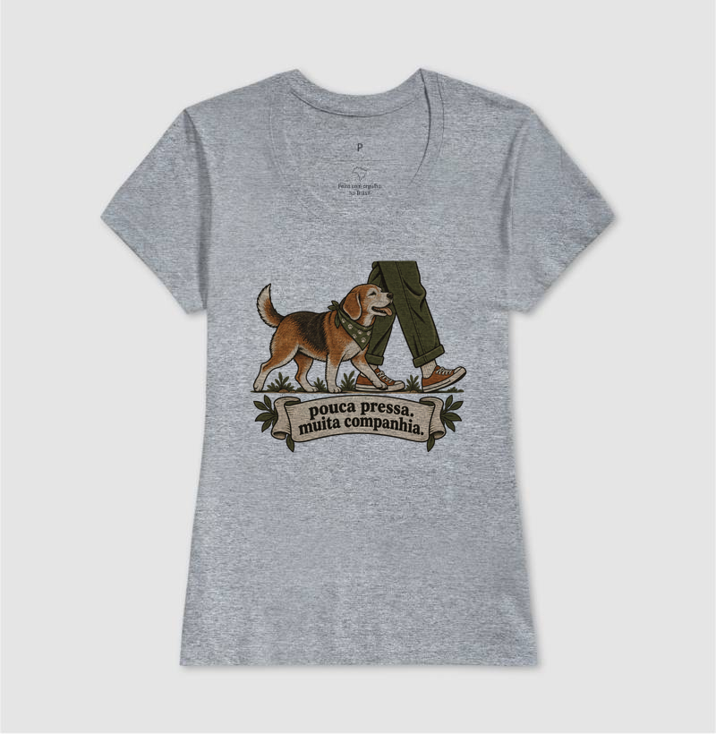 Camiseta Cachorro Idoso "pouca pressa. muita companhia." | Pelo & Pano - Imagem 9