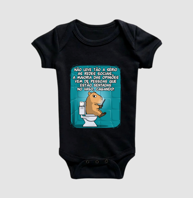 Camiseta Capivara Banheiro - Imagem 2