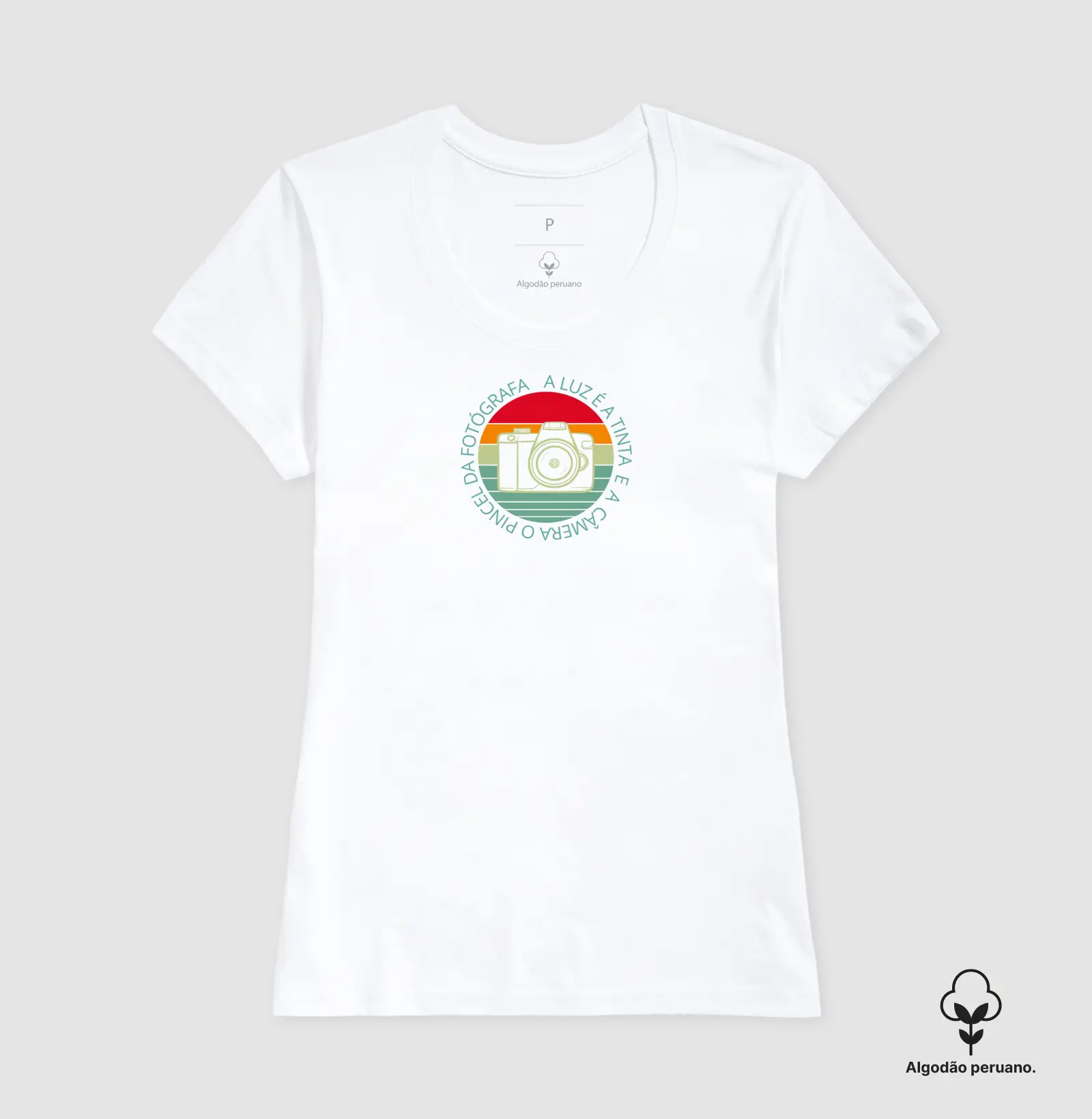 Camiseta Premium feminina algodão Peruano a luz é a tinta - Imagem 3