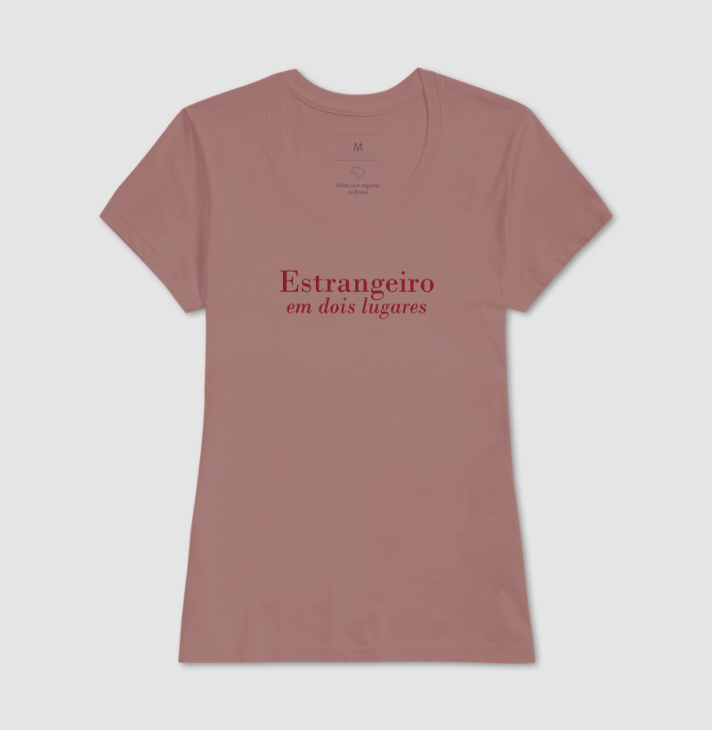 Camiseta Estrangeiro em Dois Lugares - Imagem 9