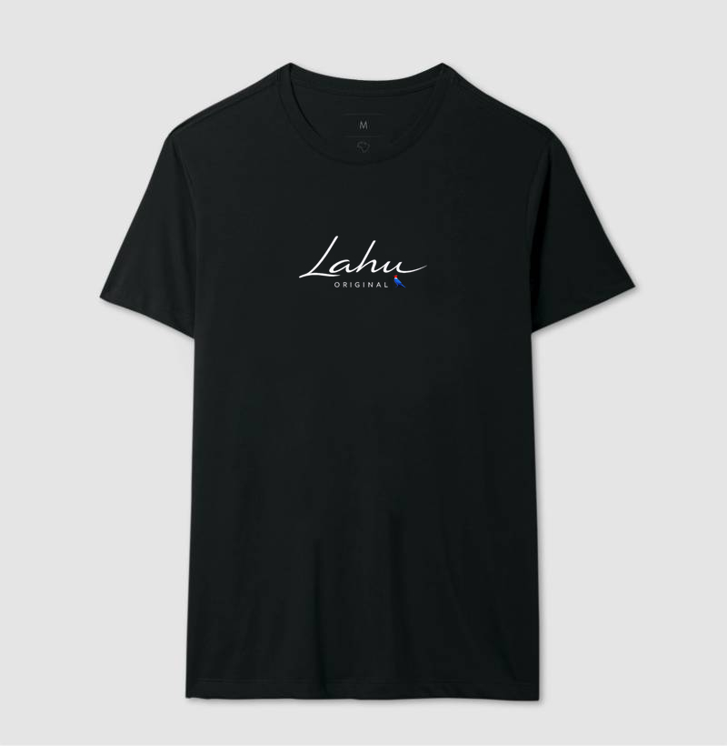 ✨ Essa estampa é um exemplo perfeito de elegância minimalista. O design apresenta o nome “Lahu” em uma caligrafia fluida e sofisticada, transmitindo leveza e autenticidade. Abaixo, o termo “ORIGINAL” surge em letras maiúsculas, equilibrando o conjunto com um toque de modernidade e firmeza. - Imagem 2