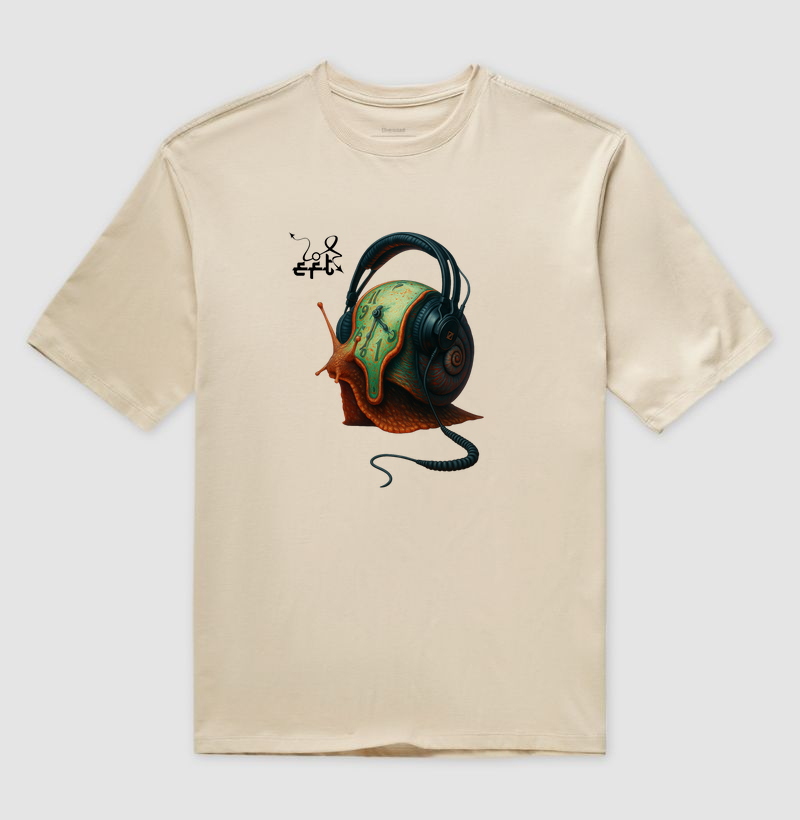 Camiseta Oversized - Low BPM Edition - Clara