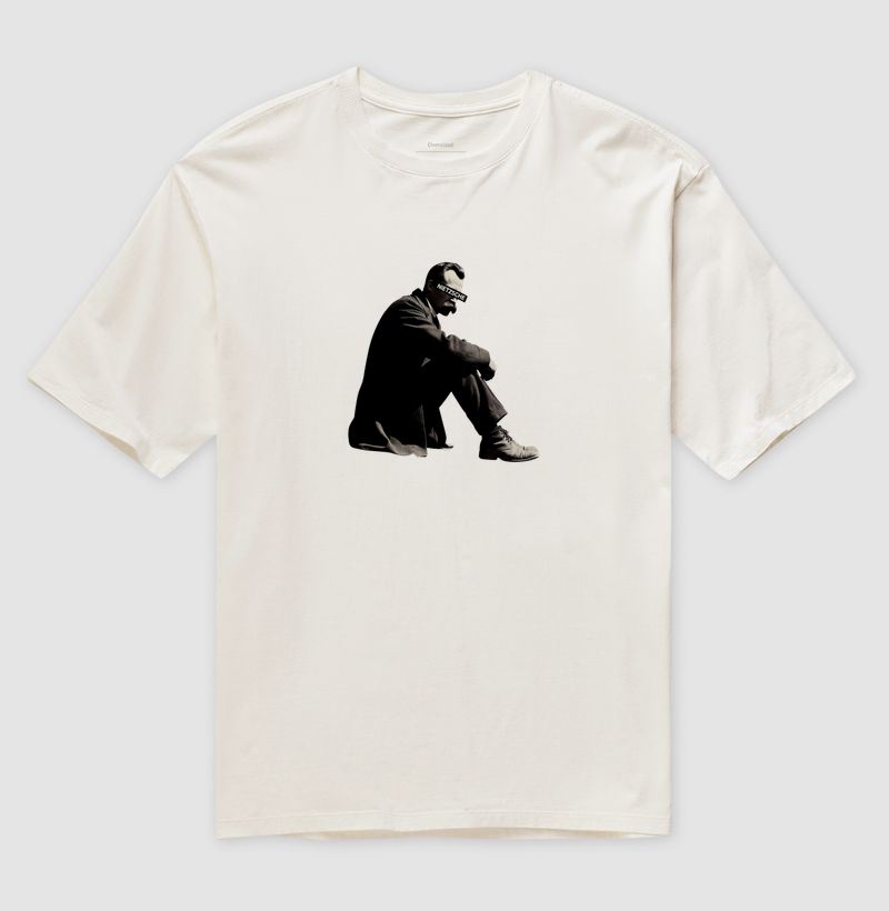 Camiseta Filosofia "Nietzsche Stillness" - Imagem 4