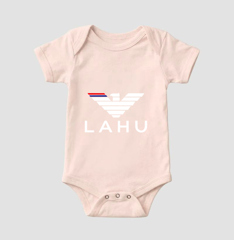 Vestir essa estampa é carregar uma promessa: não é só roupa, é postura. É ser LAHU. 💎 Original em essência, poder em cada traço. Lahu — o estilo de quem sabe o seu valor. - Imagem 4