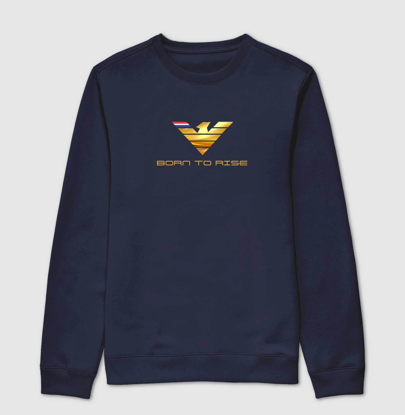 👑🦅 BORN TO RISE | A Grandeza de Quem Nasceu para Conquistar A estampa Born to Rise é uma verdadeira obra de arte que transmite poder, excelência e liderança. Com uma águia majestosa em dourado reluzente, símbolo universal de visão, liberdade e força, esta criação representa aqueles que não se contentam com o comum e estão sempre em busca de voos mais altos. - Imagem 5