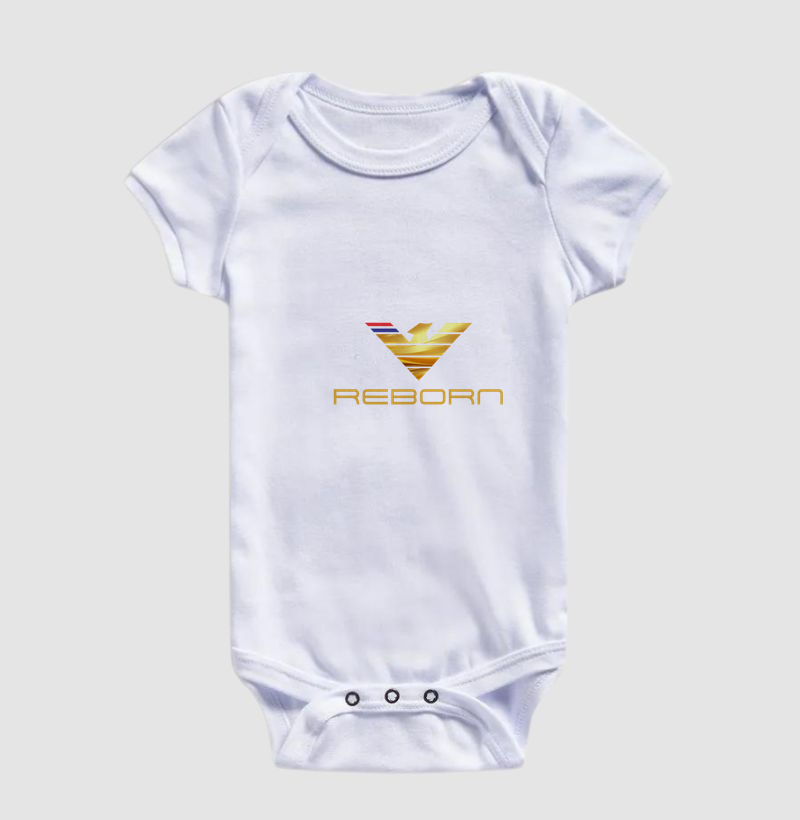 A estampa REBORN GOLD foi criada para pessoas que carregam uma mentalidade vencedora. Sua águia dourada representa poder, liberdade e liderança, enquanto o nome REBORN simboliza a capacidade de renascer mais forte diante das adversidades. - Imagem 3