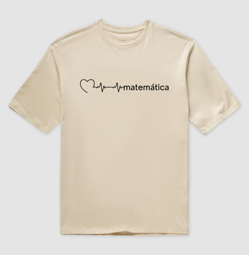 Camiseta Oversized Matemática Batimento Cardíaco - Letras Pretas - Imagem 4
