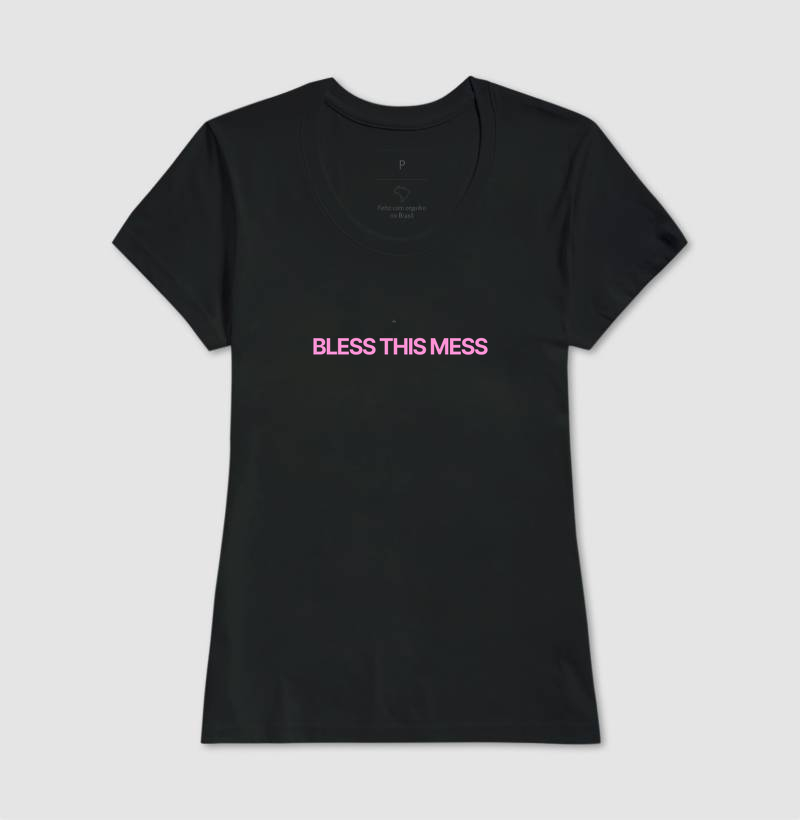 Camiseta Bless This Mess - Imagem 3