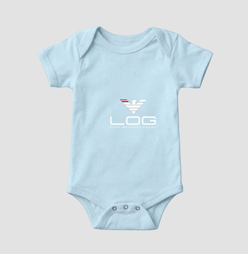 🦅 LOG | A Força das Origens, a Coragem de Evoluir A estampa LOG - Lahu Original Goods é uma representação poderosa de identidade, liderança e propósito. Seu símbolo central, inspirado na figura de uma águia estilizada, transmite visão, liberdade, força e a determinação necessária para superar qualquer desafio. - Imagem 3