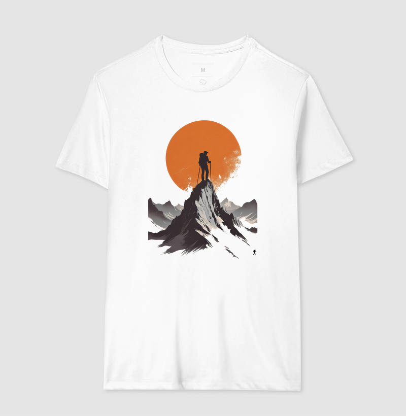 Camiseta Trilheiro no Topo da Montanha | Sol Laranja Silhueta Aventura | Colecao Fashion Travel - Imagem 7