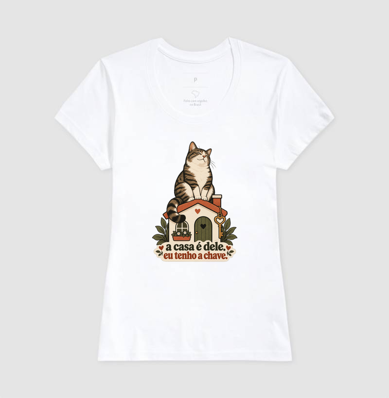 Camiseta Gato Humor "a casa é dele. eu tenho a chave." | Pelo & Pano - Imagem 5