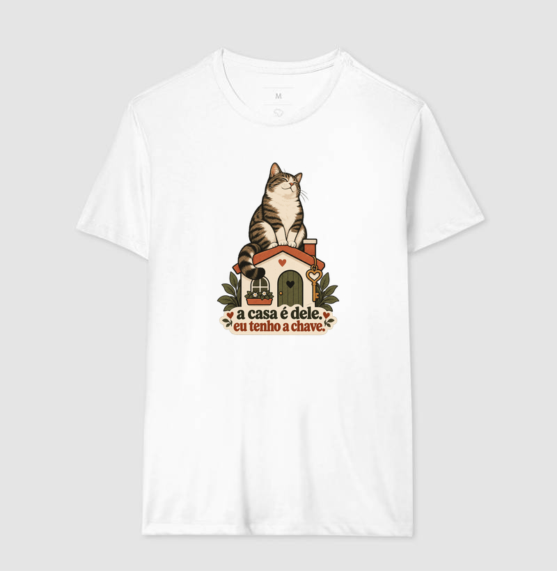 Camiseta Gato Humor "a casa é dele. eu tenho a chave." | Pelo & Pano - Imagem 4