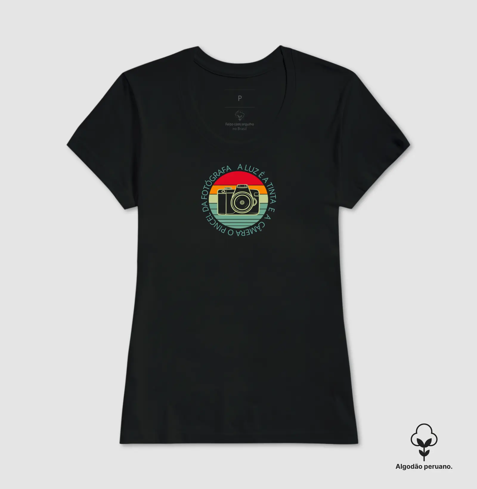 Camiseta Premium feminina algodão Peruano a luz é a tinta - Imagem 2