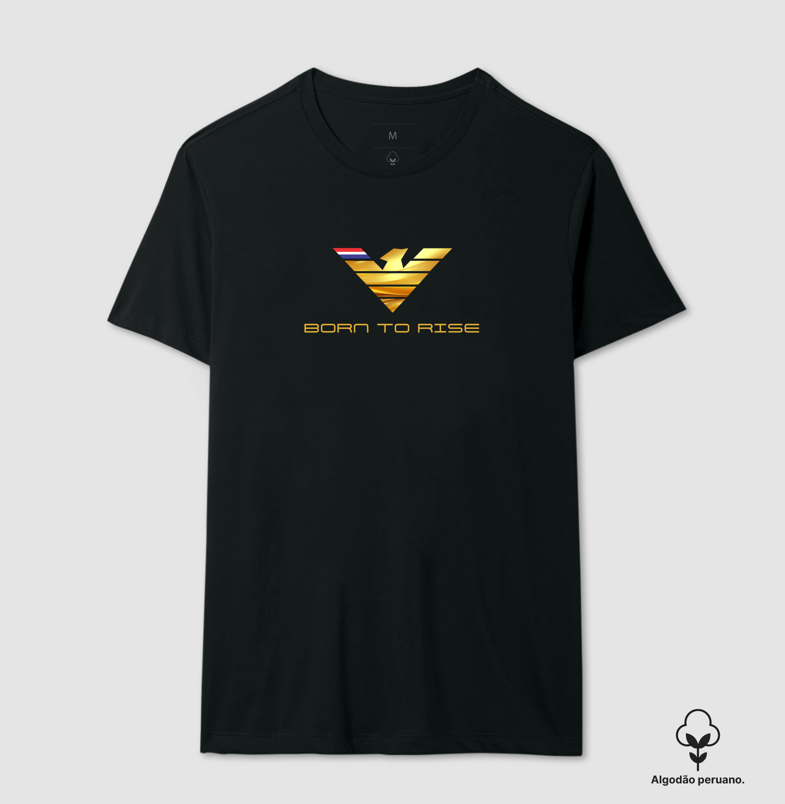 👑🦅 BORN TO RISE | A Grandeza de Quem Nasceu para Conquistar A estampa Born to Rise é uma verdadeira obra de arte que transmite poder, excelência e liderança. Com uma águia majestosa em dourado reluzente, símbolo universal de visão, liberdade e força, esta criação representa aqueles que não se contentam com o comum e estão sempre em busca de voos mais altos. - Imagem 7